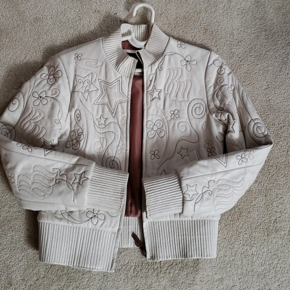 LEATHER.  white jacket- ROCKAWEAR